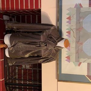 Elegant shirt size medium